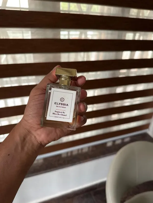 Google review for Elyssia Perfumes