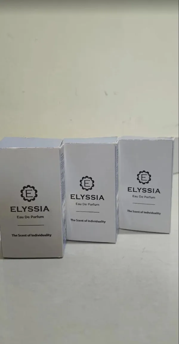 Google review for Elyssia Perfumes